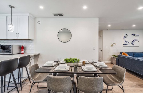 Encino House | Charming Encino Retreat w/Pool