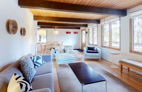Westridge House | Charming getaway near the slopes and town with deck, fast WiFi & foosball table