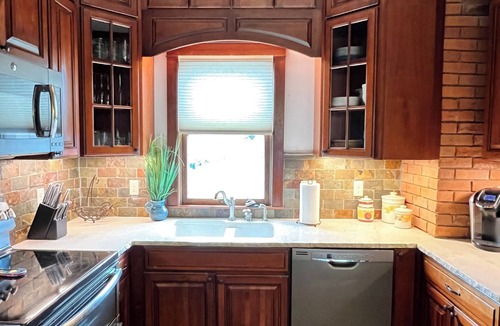 Laramie House | Charming Historic 5-Bedroom Home in Prime Locationnn