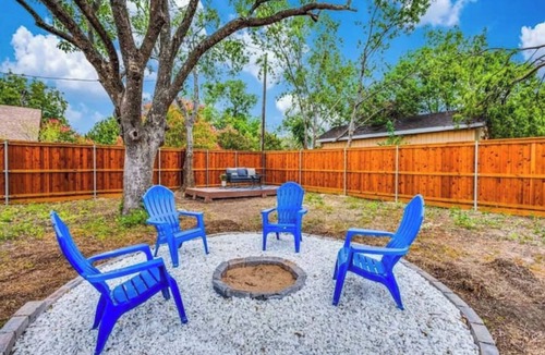 Frisco House | Charming Home in Downtown frisco