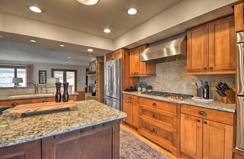 Joliet House | Charming Joliet Ranch House on a Working Farm