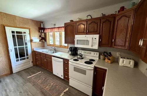 Ennis House | Charming Montana Bungalow with Madison River Views, Steps from Main Street in Ennis, MT