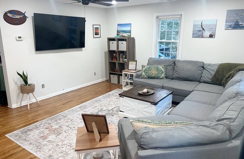 McClellanville House | Charming Newly Renovated House in McClellanville