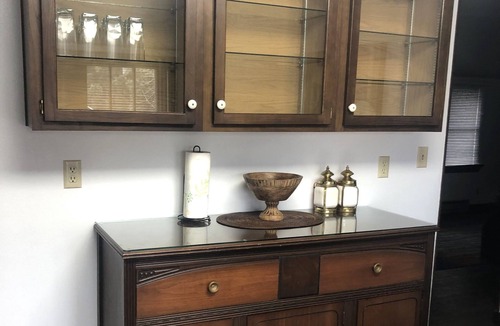 Powell Apartment | Charming Newly Renovated Upstairs Apartment