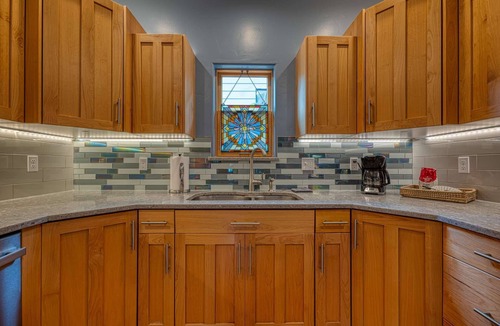 North End House | Charming North End Haven | Walk to Downtown & Hyde Park | Enjoy Outdoor Patio & Backyard w/Your Dog