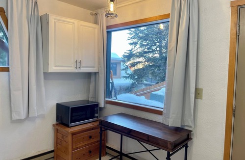 Jackson Apartment | Charming Private Stay Next to Snow King & Town Square