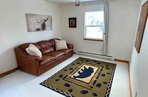 Jackson Apartment | Charming Private Stay Next to Snow King & Town Square