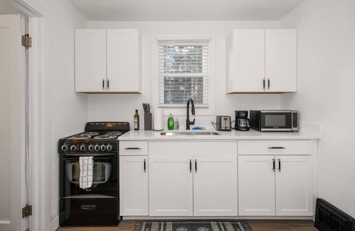 West Central House | Charming Restored Villa Near Kendall Yards