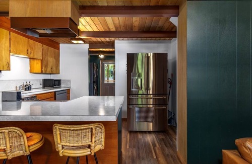 Packwood Cabin | Charming, rustic cabin on the golf course