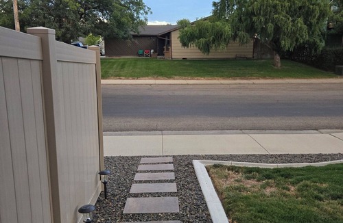 Meridian Apartment | Charming studio in fabulous Meridian, Idaho with WiFi, AC, Private entry.