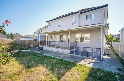 Surrey Newton Apartment | Charming studio in wonderful Surrey with AC
