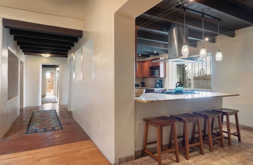Albuquerque House | Charming Tranquil ABQ Home - Nob Hill, UNM