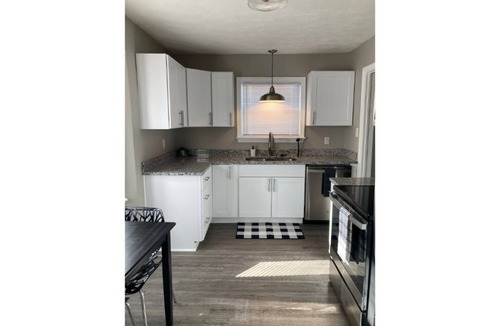 Speedway House | Charming updated home in the heart of Speedway