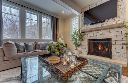 Ketchum House | Charming Updated Home Minutes From Town, Skiing, & Mountain Rides Bus Routes
