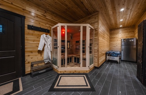 Fortine House | Chateau Fortine – Retreat for 6!
