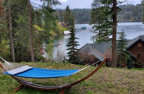 English point House | Chateau Lac Hayden-Lake Front Luxury w/Boats & Polaris rentals, lots of toys