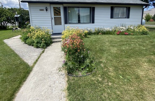 Melrose House | Cheerful Home With Fenced in Yard, Parking, and a View!