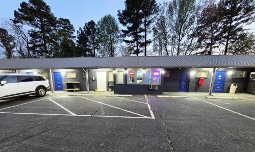 Rockingham Apartment | Chek Inn Motel Rockingham NC