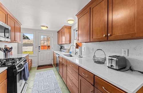 East End House | Chic 4 bdrm Home Downtown Boise Sleeps 8