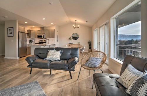 Chelan Apartment | Chic Chelan Condo with Balcony, Walk to Lake and Dtwn!