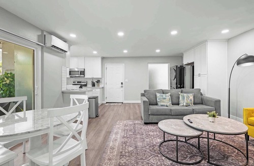 Altadena Apartment | Chic Modern Hideaway w/Patio Near LA Best Sights6