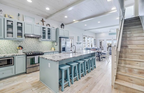 Cinnamon Shore Condo | Cinnamon Shore Condo w/2 Levels & Great Amenities, Great for Families!
