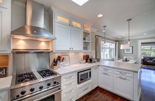 Fremont Apartment | City Haven II - Blocks from Zoo, Downtown Bus, Restaurants, W/parking