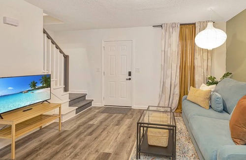 Ponderosa - Wingate Apartment | City Life Close to Charlotte Douglas International Airport and Everything!