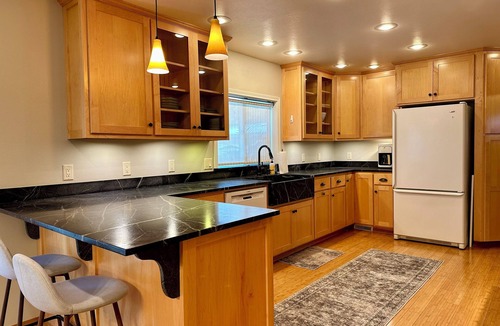 Clarkston House | Clarkston House with pool! Relax and enjoy with family and friends