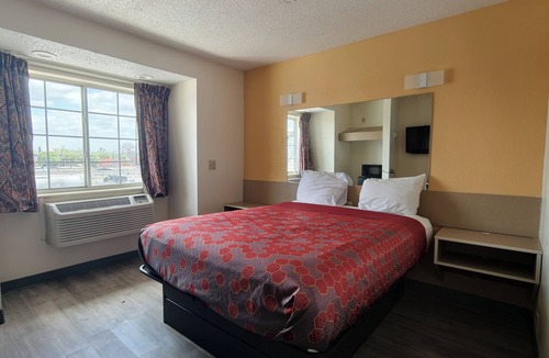 San Marcos Hotel | Classic Inn San Marcos, TX