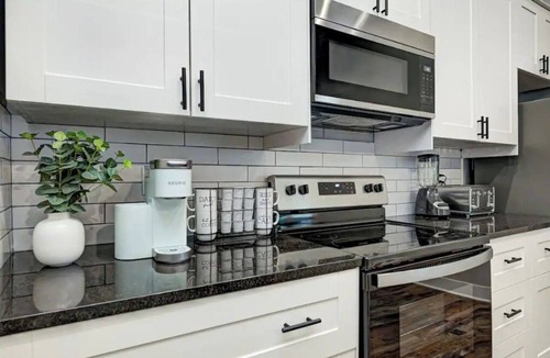Fountain Square House | Classy home Indianapolis*Fountain Square*walk to restaurants