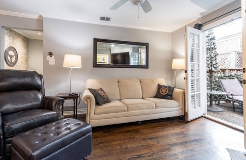 Hancock Condo | Classy Two Bedroom Hancock Condo