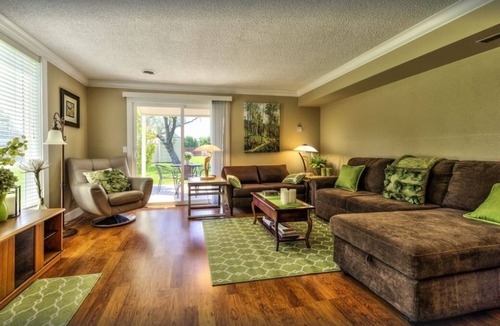 Eagle House | Clean and Close To Boise & Meridian Downtown Eagle