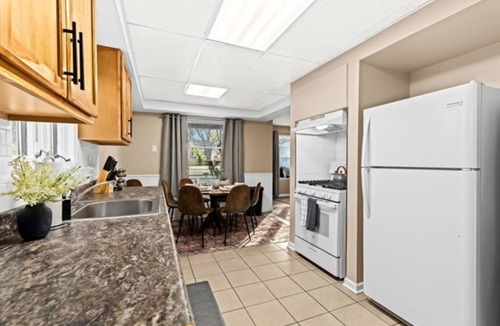 Hazel Park House | Clean & Cozy 3BR Home| Friendly City of Hazel Park