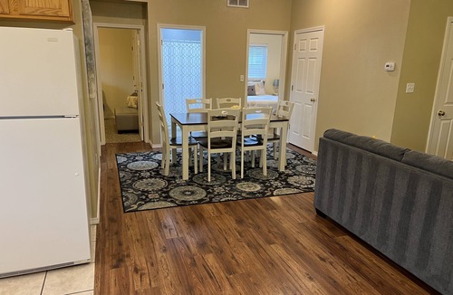 Franklin to the Fort House | Clean, cozy and practical house with three bedrooms