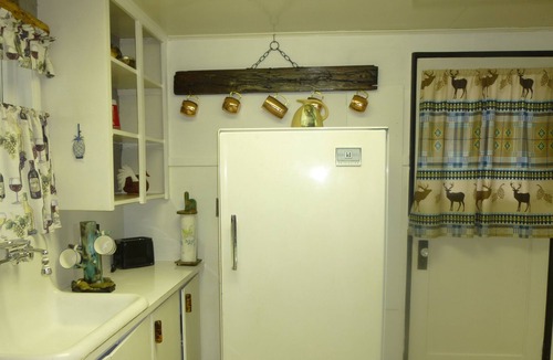 Mullan Cabin | clean,cozy,quite cabin with mountain view
