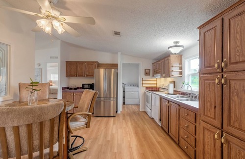 Edgewater House | Clean, roomy & comfy home with access to two community pools and a boat launch.