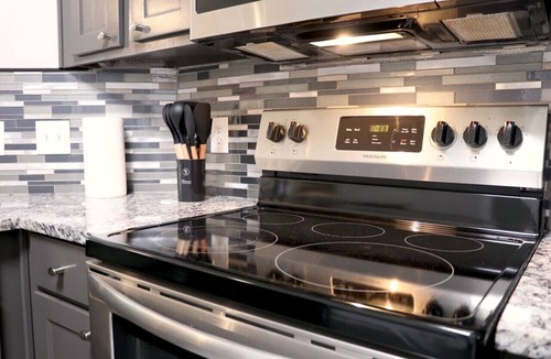 Riverpark West Apartment | Clear Lake Stay w/Pool View: Family Friendly