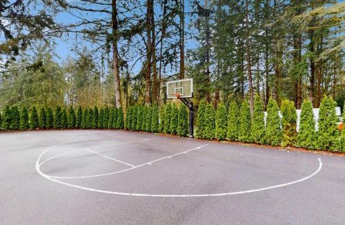 North Creek House | Clearview Forest Retreat