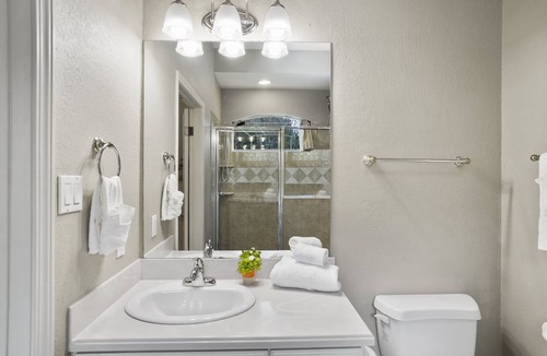 Circle C Ranch Cottage | ✦Clelia’s Cottage✦ South Austin Guest House
