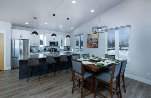 Four Corners Condo | Close to Downtown Bozeman & Big Sky w/Easy Trail Access - Sunrise Retreat