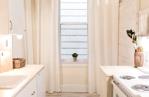 Mount Adams Apartment | Close to Reds stadium, Riverbend, The Ark, Creation Museum