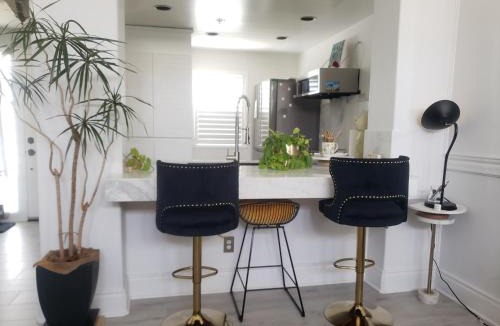 Airport Area Apartment | CLOUD NINE - Elegance & Comfort