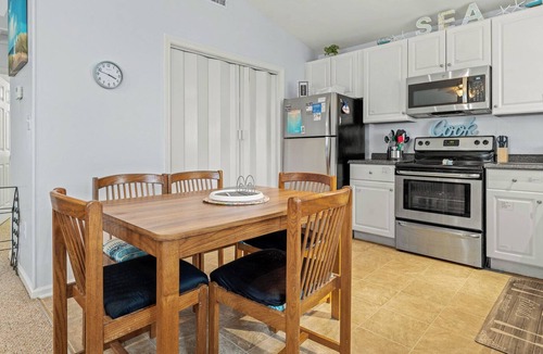Colington Harbour House | Coastal Dream 2 Bedroom Home at Colington Harbour