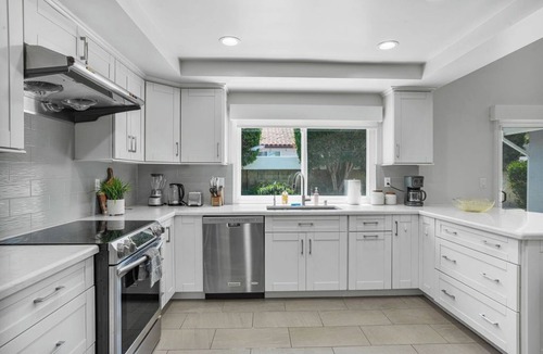 Huntington Beach House | Coastal Getaway: 4BR Huntington B near Surf & Sun