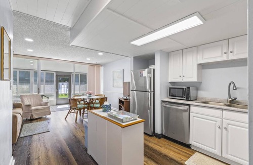 Ormond Beach Condo | Coastal Haven Condo | Ormond Beach Close To Flagler Beach | Beach Access | Pool | Pet Friendly