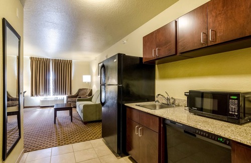 Jefferson Hotel | Cobblestone Hotel & Suites - Jefferson