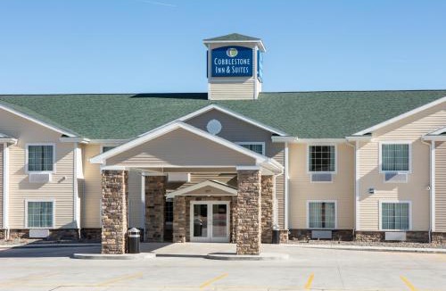 Pine Bluffs Hotel | Cobblestone Inn & Suites - Pine Bluffs