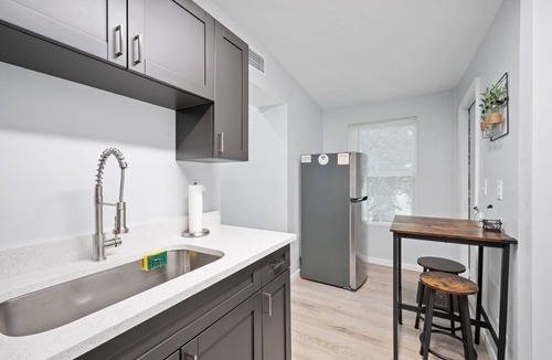 Urban Core Apartment | Cocoa - Springfield Brand NEW Apt!
