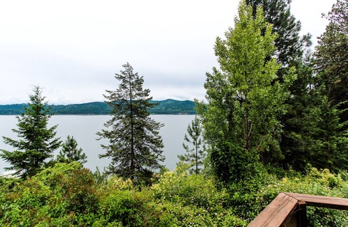 Coeur d'Alene Cabin | Coeur d'Alene Lake - Waterfront Cabin with Private Dock & Beach